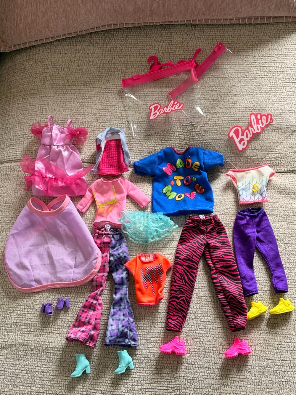 Barbie clothes shoes lot